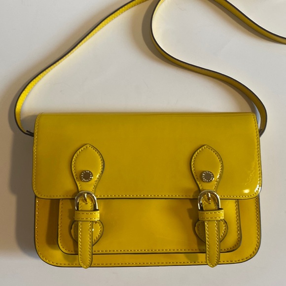 ✨NEW✨ STEVE MADDEN YELLOW CROSSBODY BAG - Picture 2 of 16